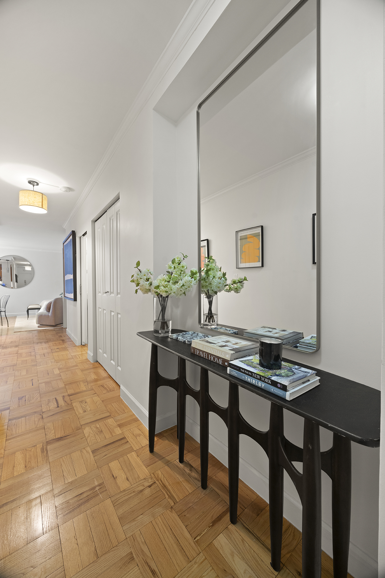 166 East 63rd Street, Unit 8L Manhattan, NY 10065 - Photo 9 of 10