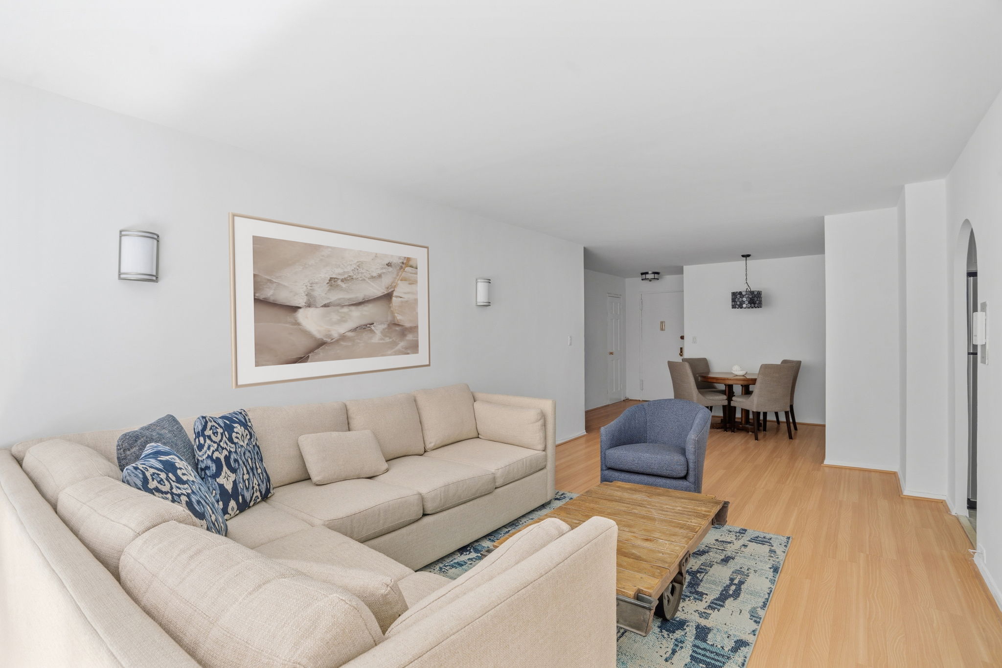 400 East 77th Street, Unit 3E Manhattan, NY 10075 - Photo 2 of 11