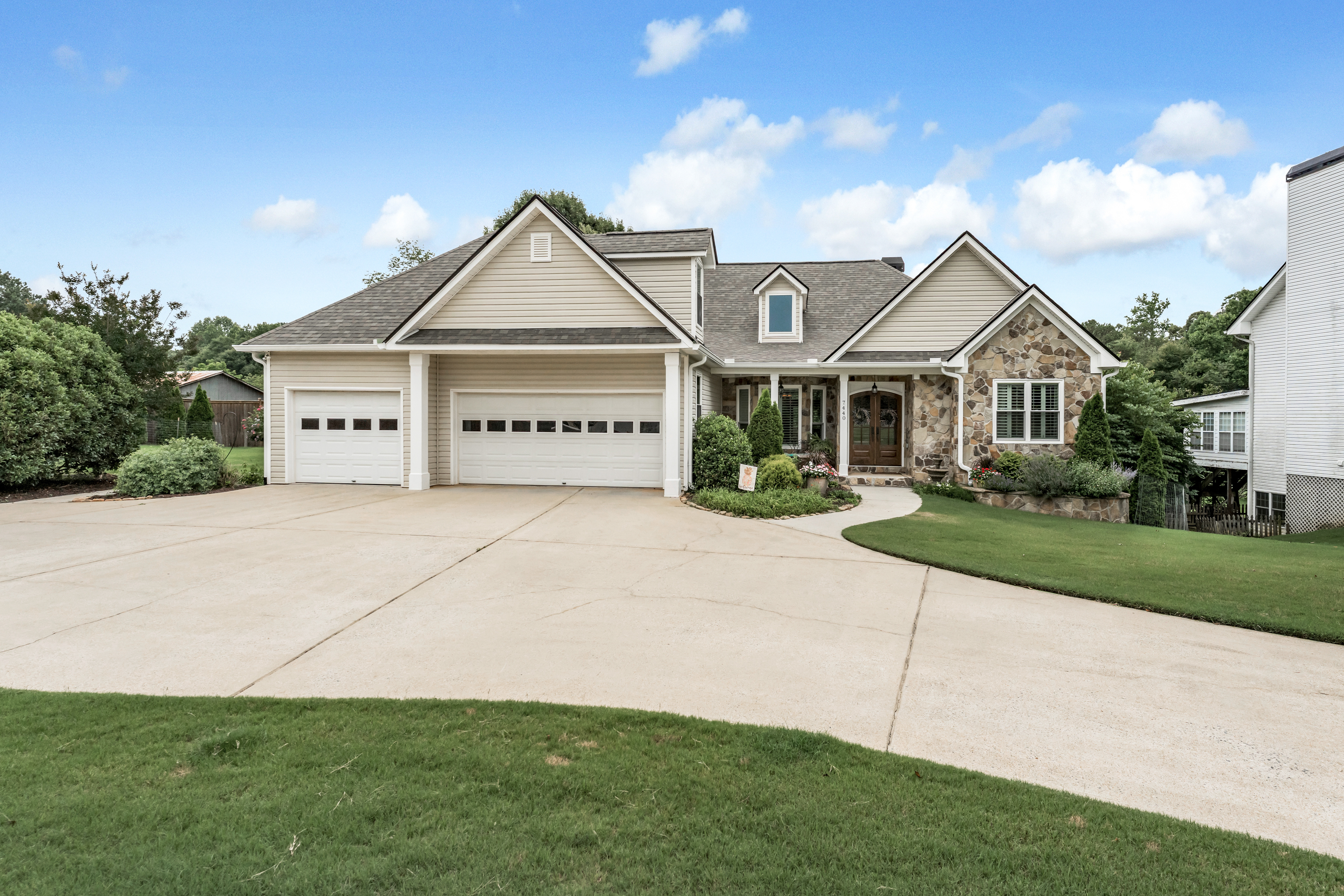 7440 Gentry Way Cumming, GA 30041 - Photo 1 of 61