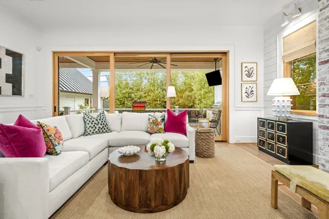 $2,300,000 | 3758 Drummond Street, Houston, TX 77025