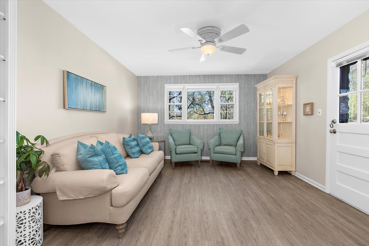 12712 Atherton Drive Silver Spring, MD 20906 - Photo 11 of 40 a living room with furniture and a large window