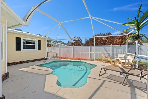 $575,000 | 390 Nora Avenue, Merritt Island, FL 32952