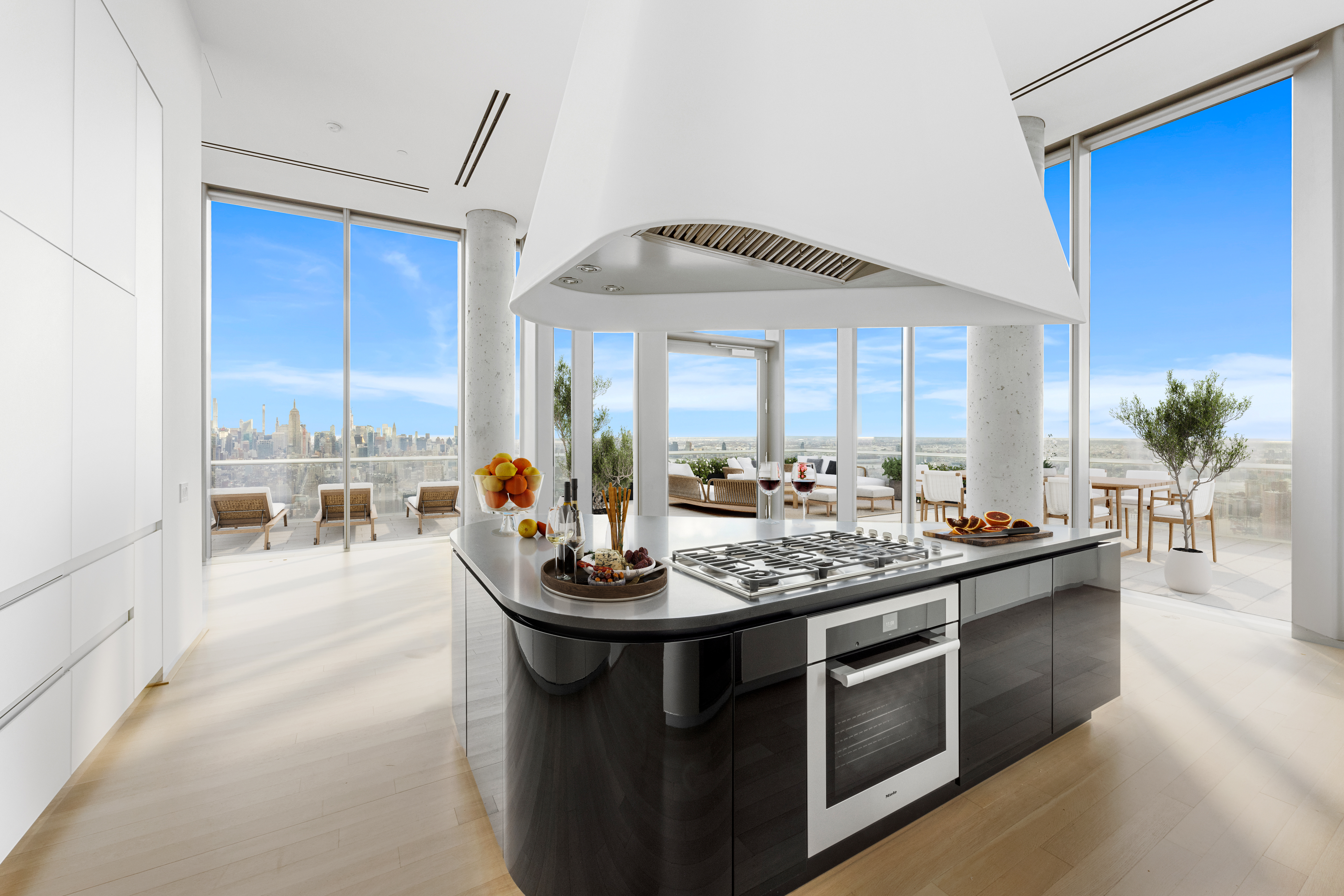 56 Leonard Street, Unit PH53 Manhattan, NY 10013 - Photo 12 of 33