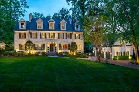 $3,850,000 | 1210 Corbin Court, McLean, VA 22101