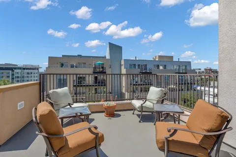 $829,000 | 1601 India Street, Unit 214, San Diego, CA 92101