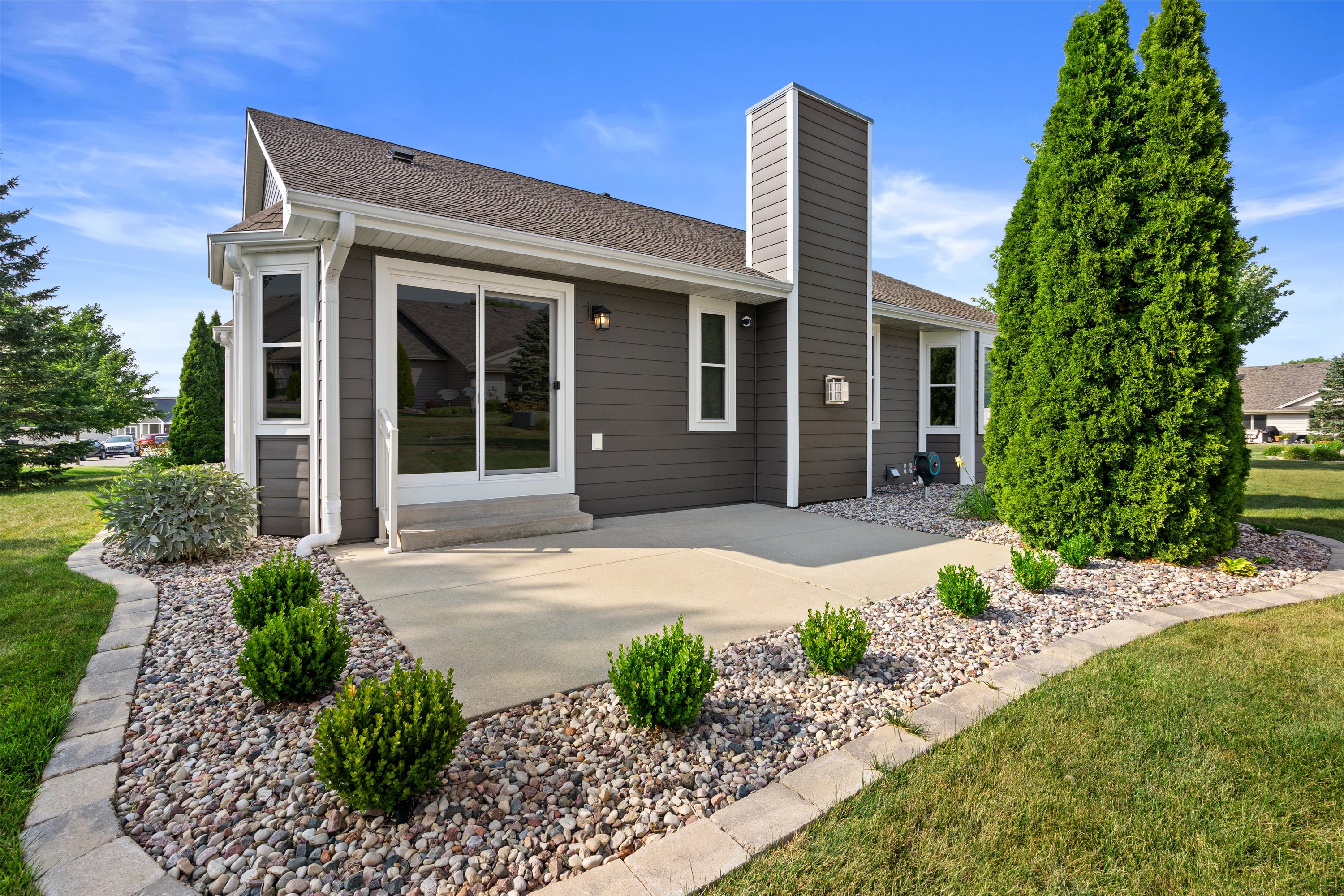 6413 Merganser Drive Racine, WI 53406 - Photo 12 of 17 Gallery Image 12