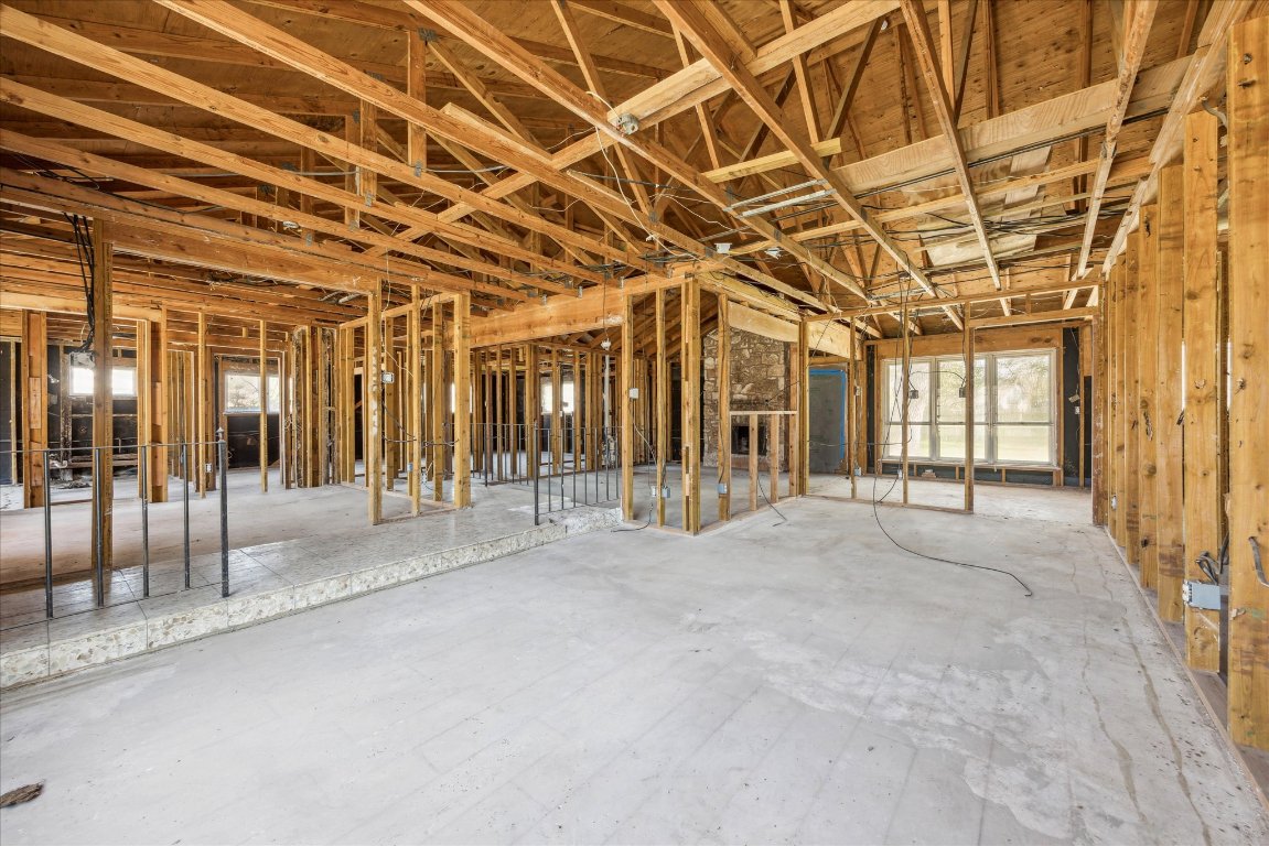11905 Buckingham Road Austin, TX 78759 - Photo 5 of 8 Gallery Image 5