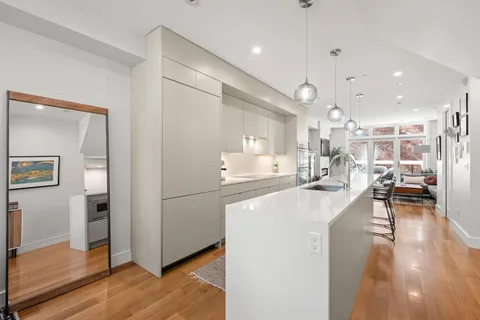 $2,750,000 | 46 Clarendon Street, Unit 1, Boston, MA 02116