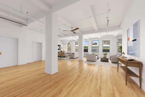 $3,300,000 | 118 East 25th Street, Unit 8 | Flatiron