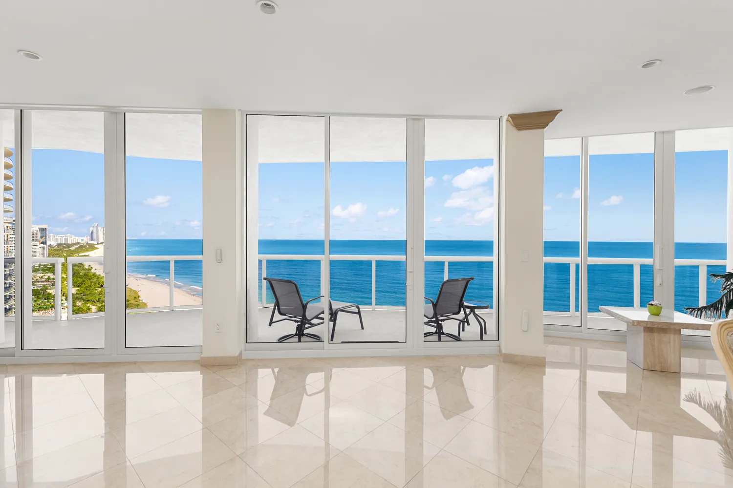 $6,598,000 | 9601 Collins Avenue, Unit T3, Bal Harbour, FL 33154