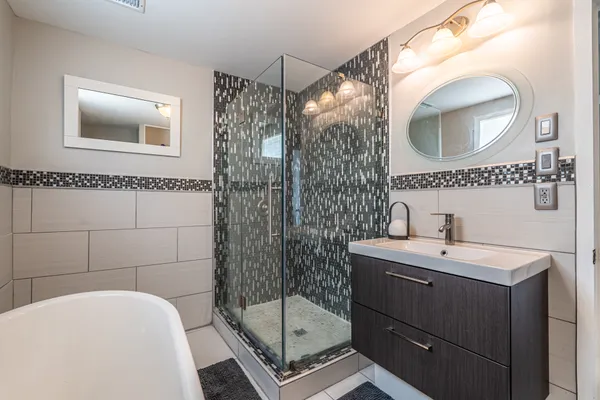 $495,000 | 1152 South 7th Street, Philadelphia, PA 19147