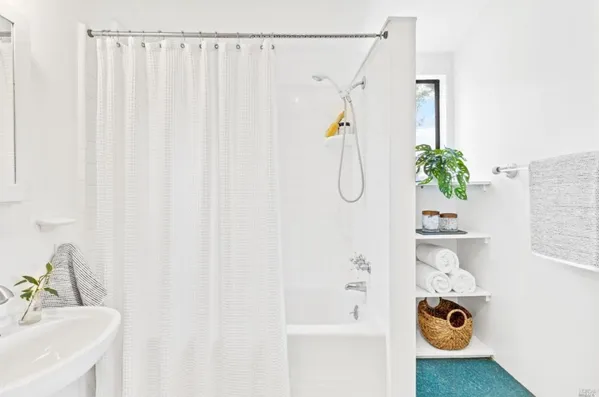 $895,000 | 149 Lilienthal Avenue, Napa, CA 94558