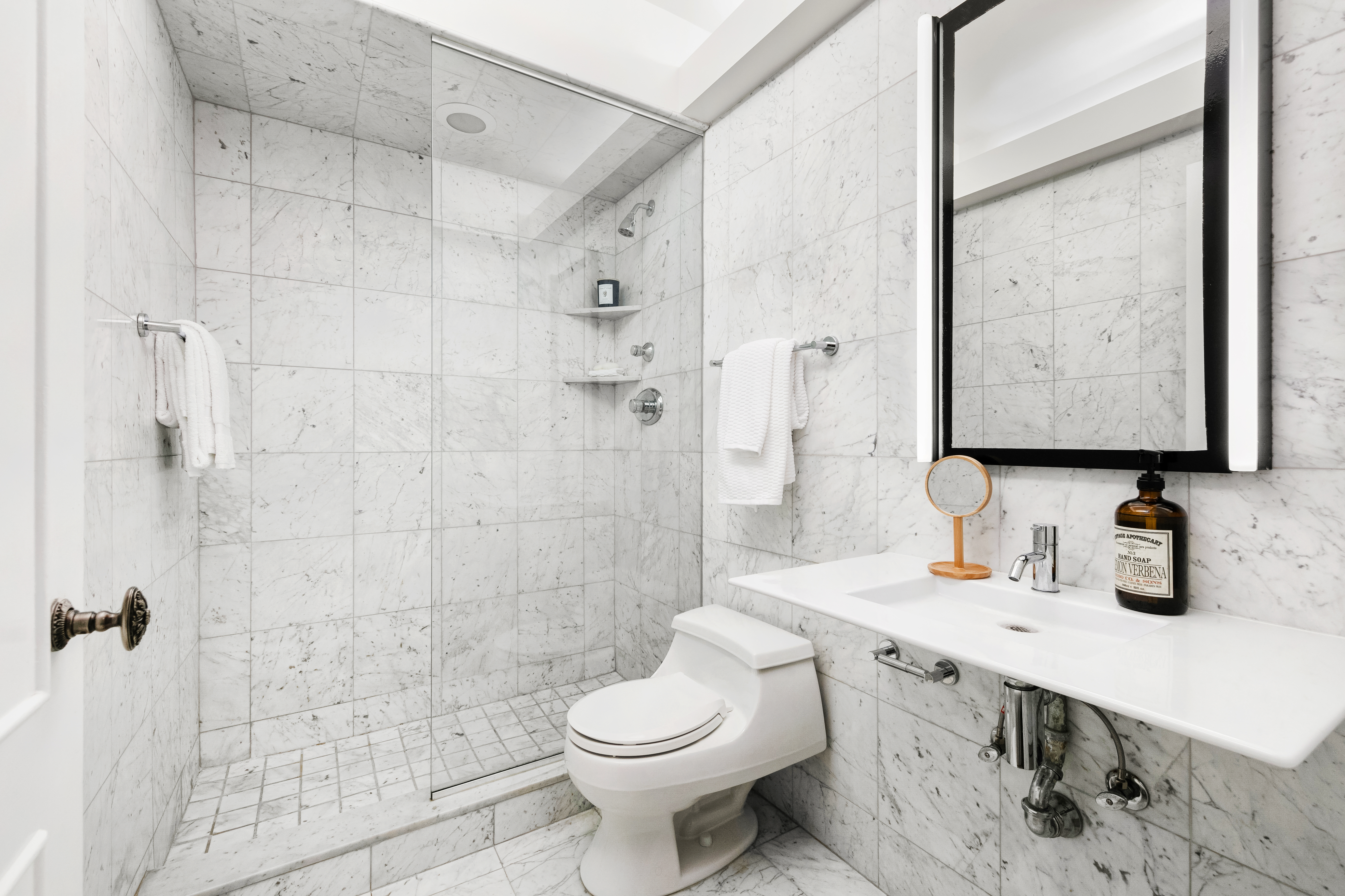 930 5th Avenue, Unit 7E Manhattan, NY 10021 - Photo 10 of 14