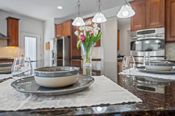 $1,050,000 | 8114 Kylemore Way, Ellicott City, MD 21043