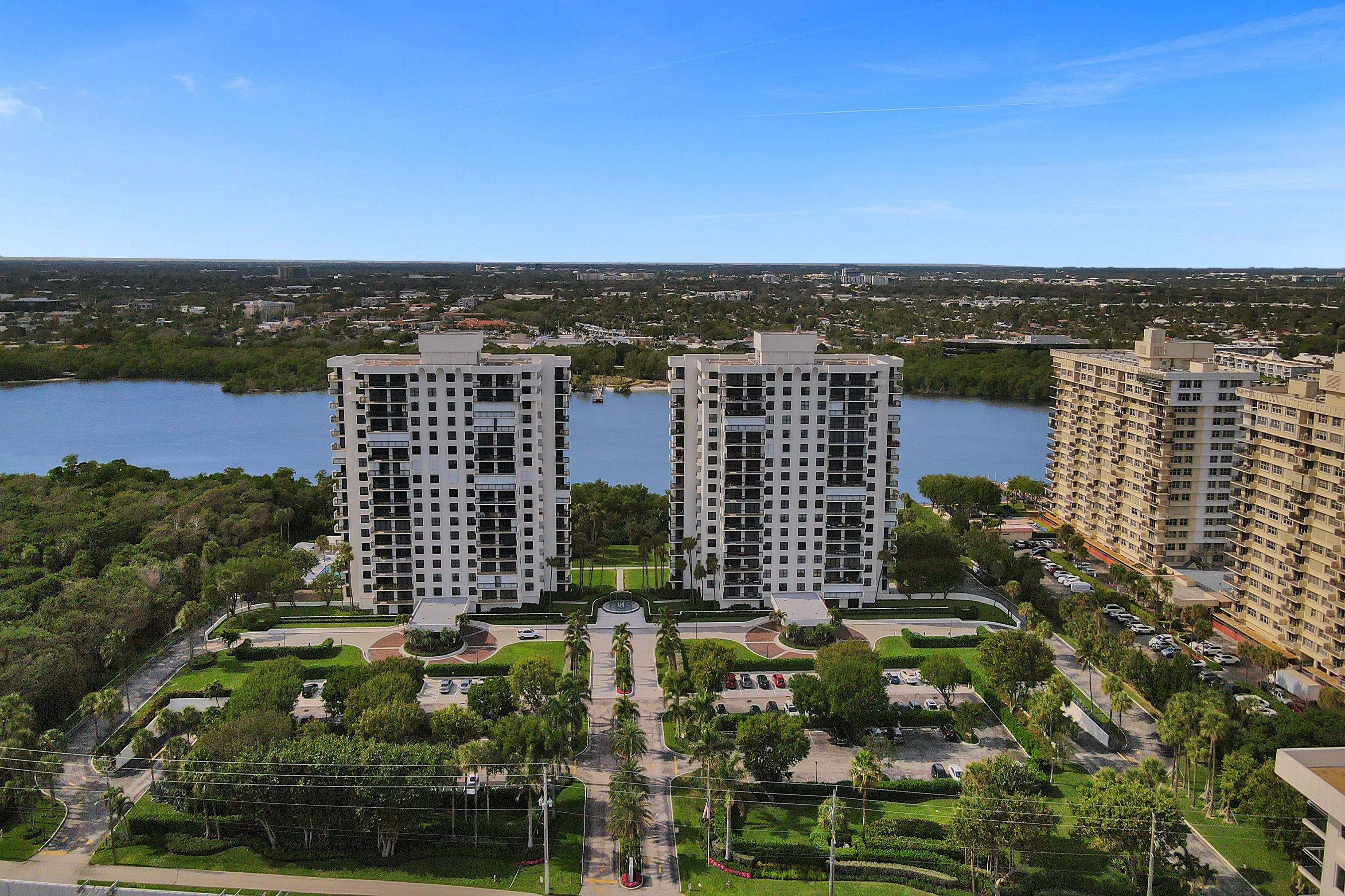 2001 North Ocean Boulevard, Unit 305 Boca Raton, FL 33431 - Photo 3 of 42