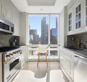 $7,390,000 | 1 Central Park West, Unit 24D | Upper West Side