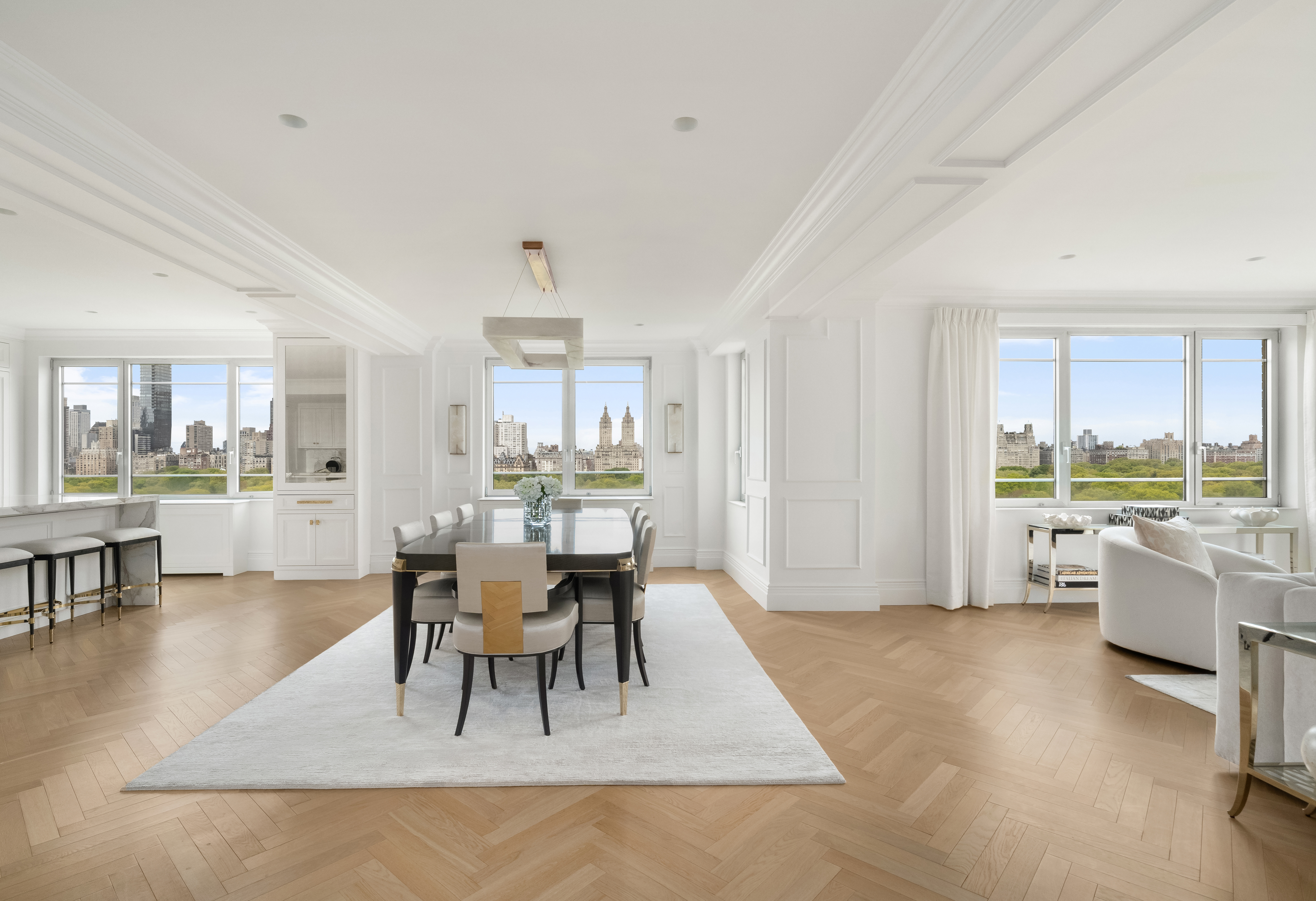 930 5th Avenue, Unit 18A Manhattan, NY 10021 - Photo 5 of 17