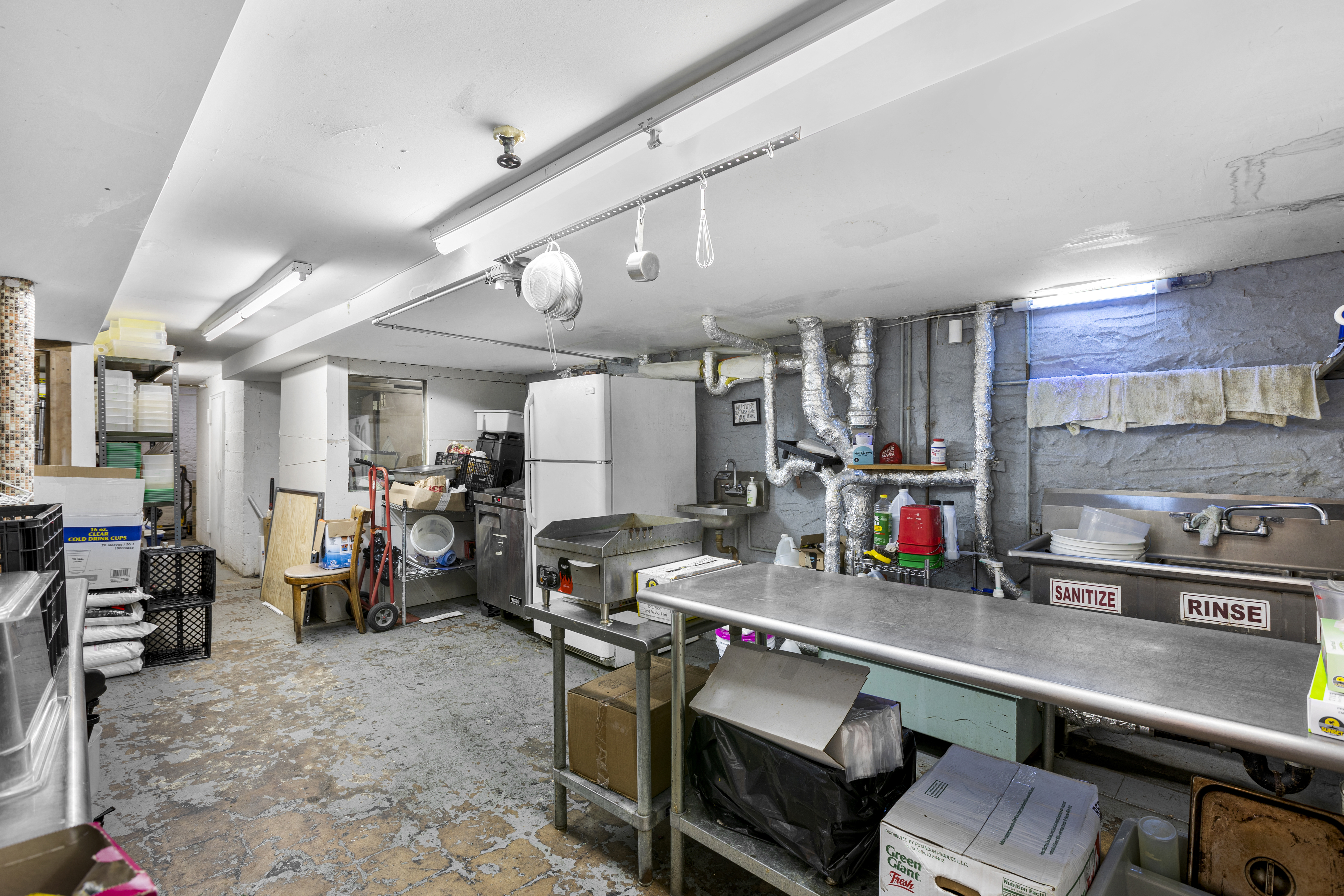 487 Seneca Avenue Queens, NY 11385 - Photo 6 of 19