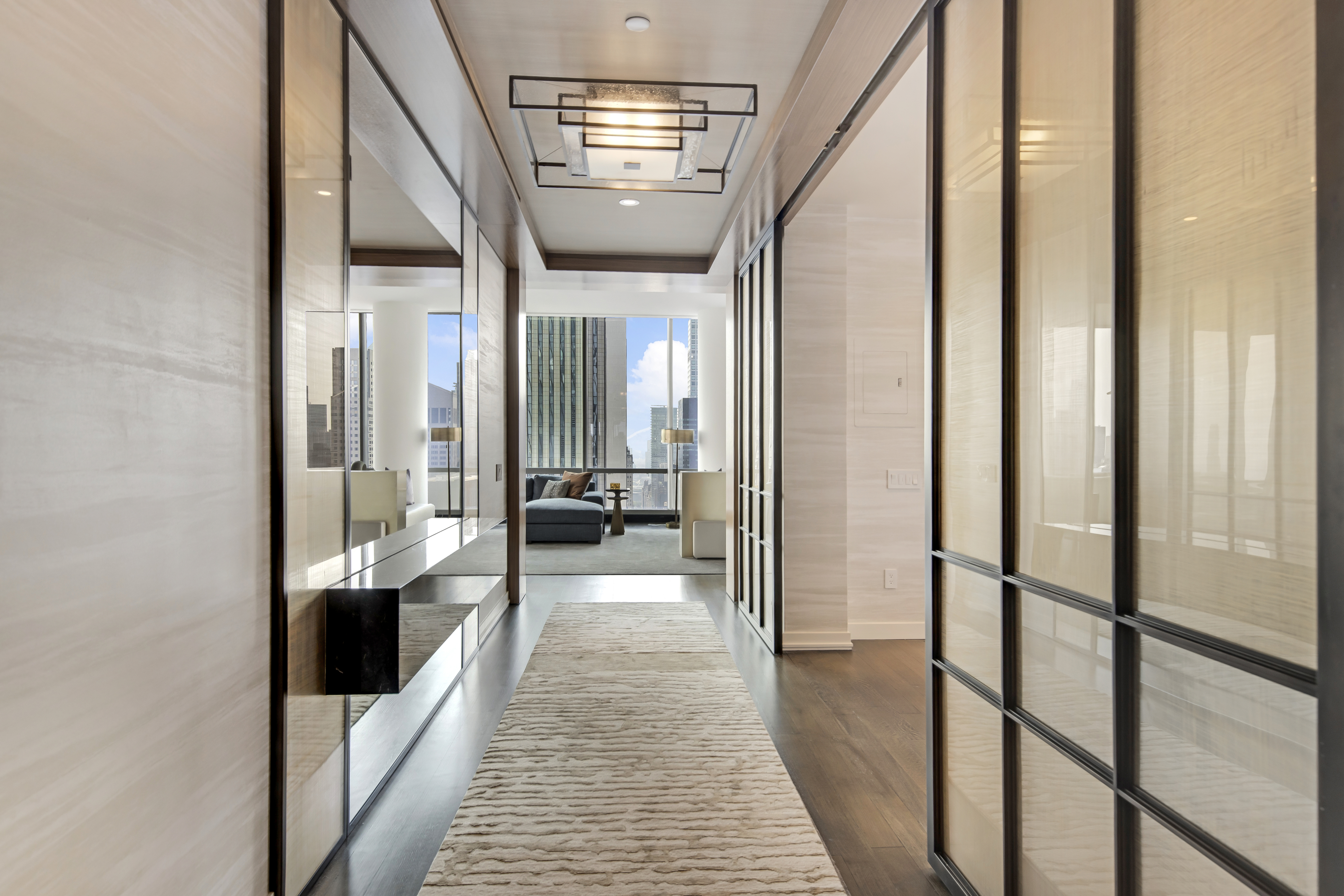 157 West 57th Street, Unit 47C Manhattan, NY 10019 - Photo 9 of 17