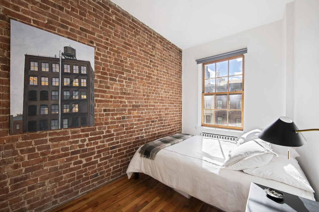53 West 76th Street, Unit 9 Manhattan, NY 10023 - Photo 5 of 12