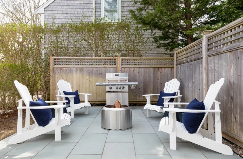 49 Pine Street Nantucket, MA 02554 - Photo 8 of 52