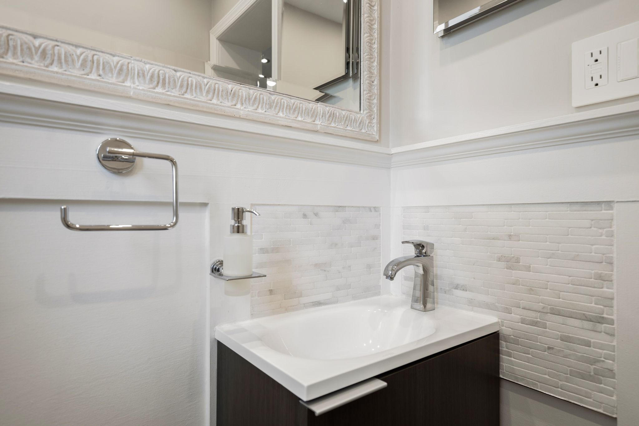 1338 Kalmia Road Northwest Washington, DC 20012 - Photo 11 of 64