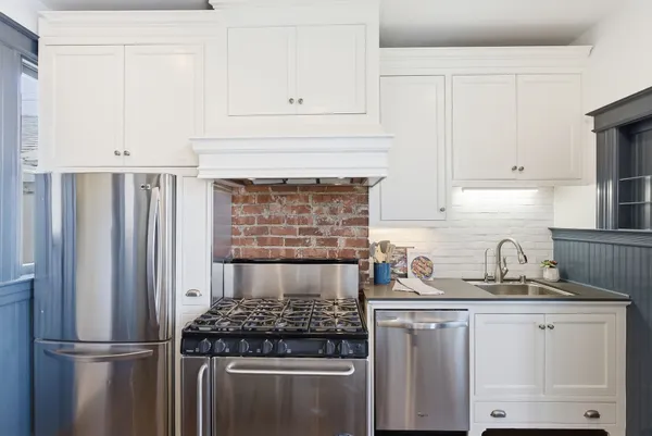 $1,395,000 | 3841 A 24th Street, San Francisco, CA 94114