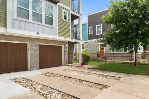 $330,000 | 2605 Witsome Loop, Unit 40, Austin, TX 78741