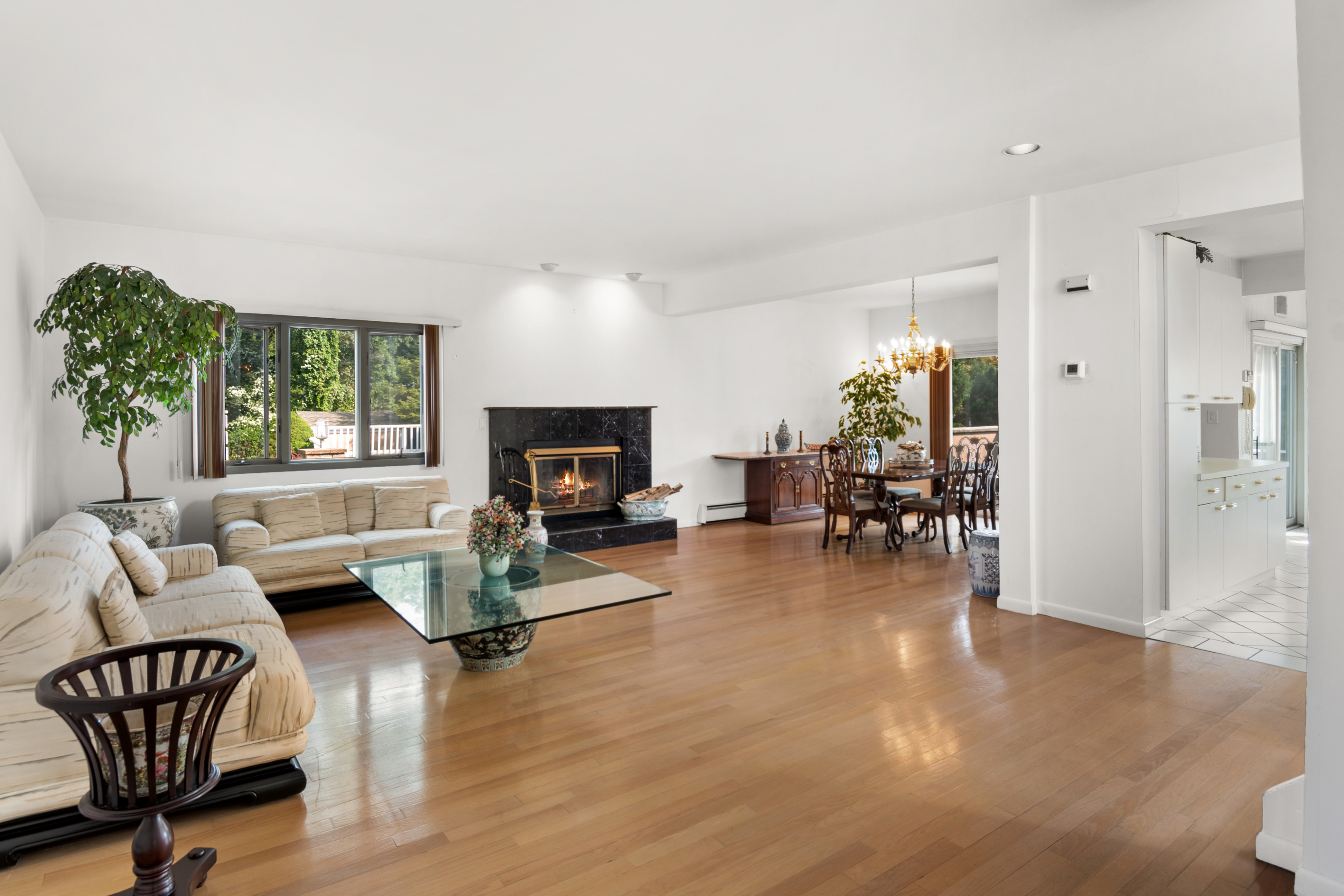 3391 Country Club Road, Unit 6 Bronx, NY 10465 - Photo 9 of 33 Gallery Image 9