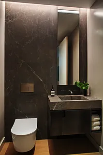 $4,050,000 | 555 West 22nd Street, Unit 4CE | Chelsea