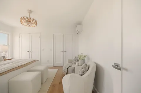 $1,295,000 | 30 Indian Road, Little Compton, RI 02837