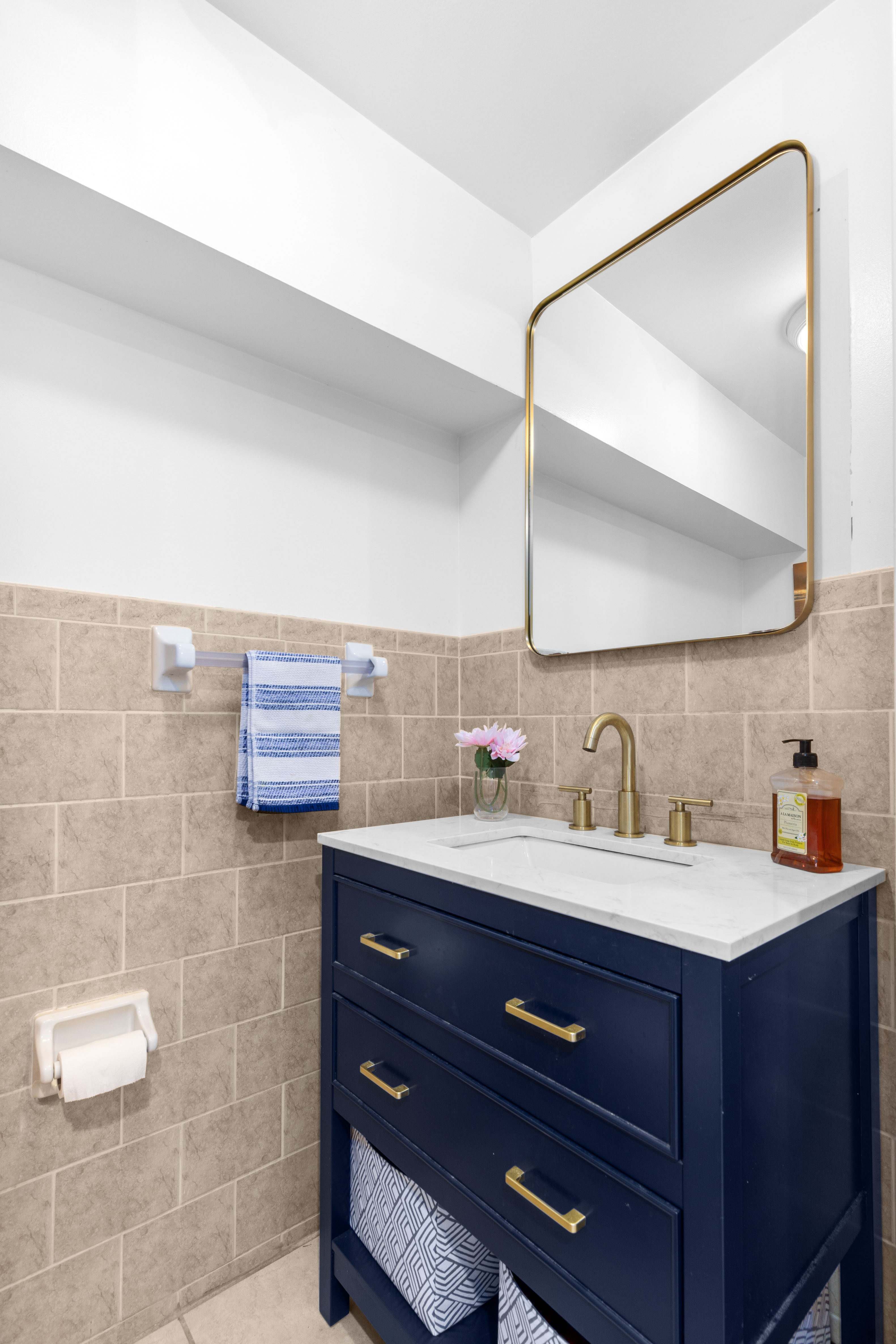 266 18th Street Brooklyn, NY 11215 - Photo 5 of 20 a bathroom with a sink and a mirror