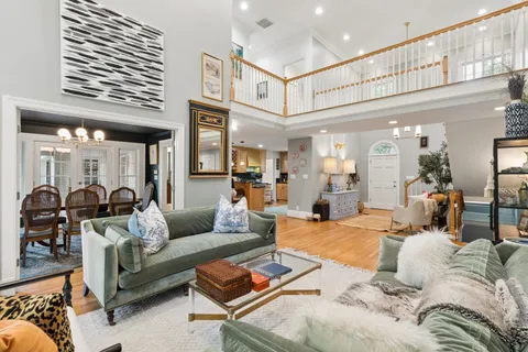 $1,350,000 | 1135 Peachtree Battle Avenue Northwest, Atlanta, GA 30327