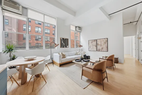 $1,150,000 | 970 Kent Avenue, Unit 109 | Bedford-Stuyvesant