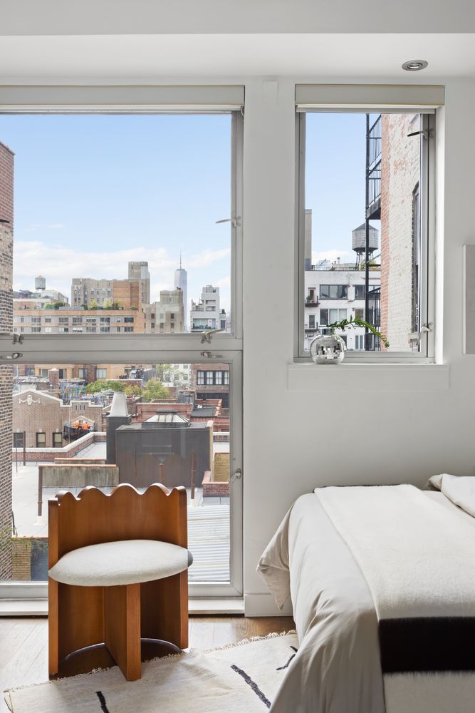 $2,800,000 | 136 West 17th Street, Unit PHB | Chelsea