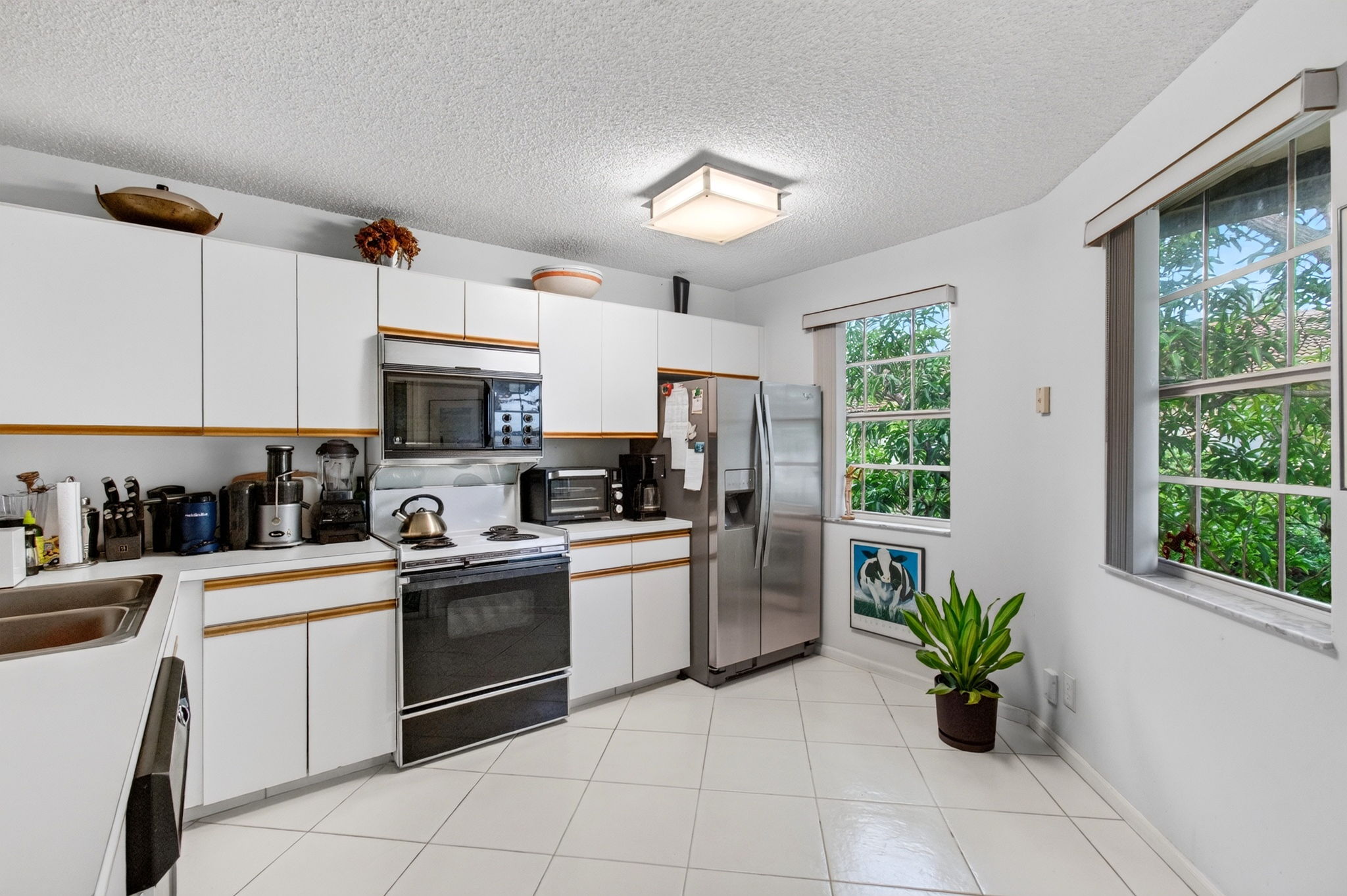 6737 Via Regina Boca Raton, FL 33433 - Photo 5 of 14 Gallery Image 5