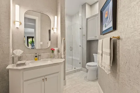 $2,890,000 | 2300 Barton Creek Boulevard, Unit 8, Austin, TX 78735