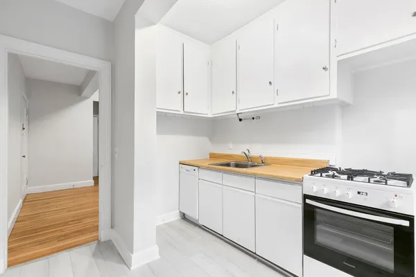 $2,625 | 97 Strathmore Road, Unit 2, Brighton, MA 02135