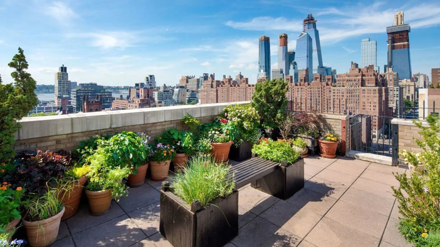 $857,500 | 365 West 20th Street, Unit 9C | Chelsea