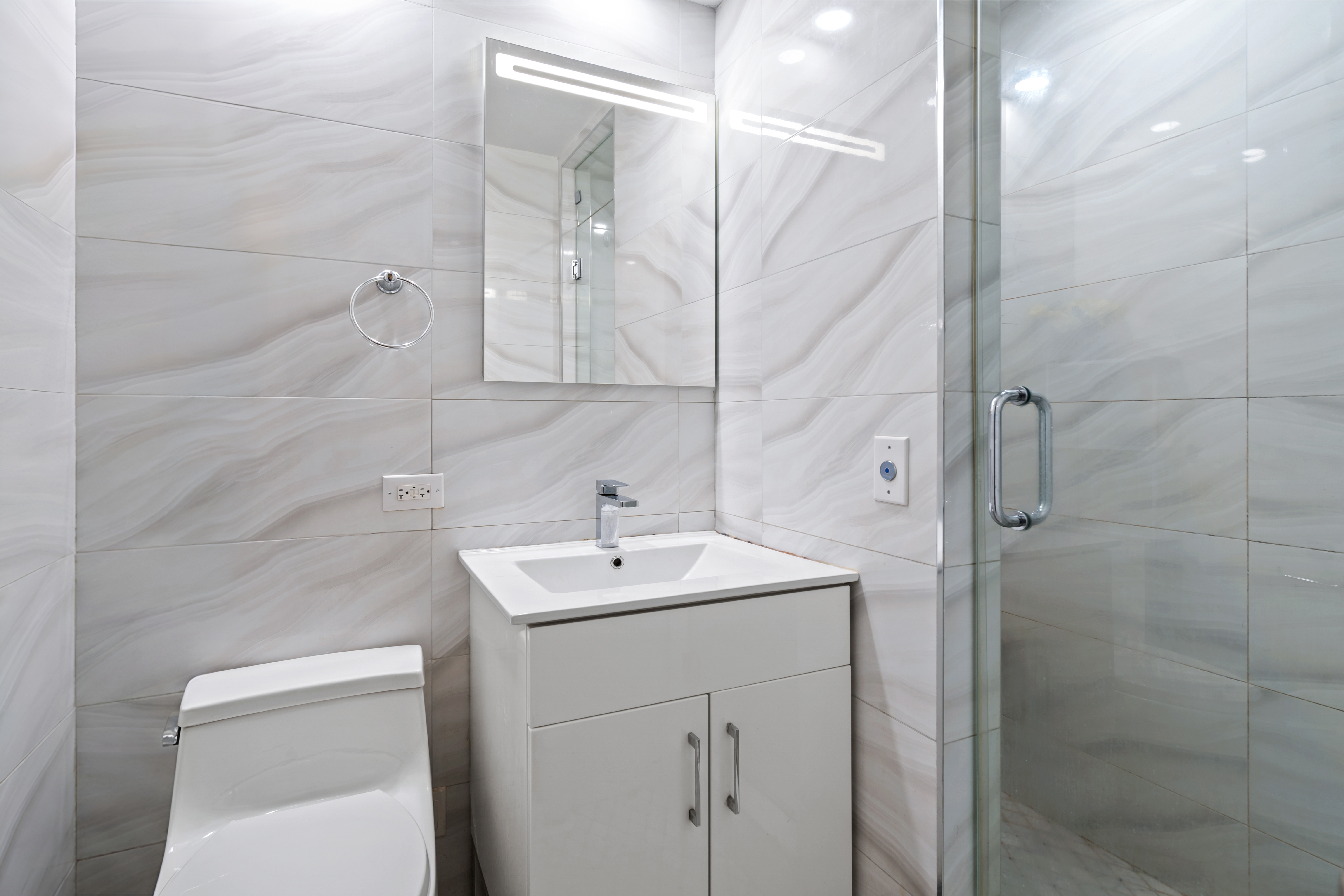 300 East 33rd Street, Unit 15C Manhattan, NY 10016 - Photo 9 of 19
