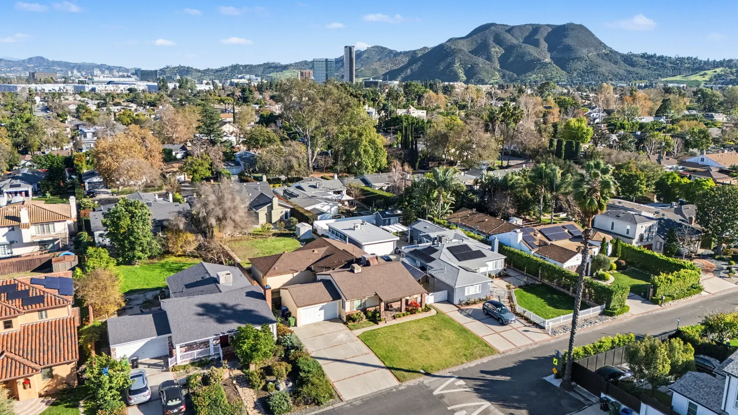 $1,349,000 | 4830 Ledge Avenue, Los Angeles, CA 91601