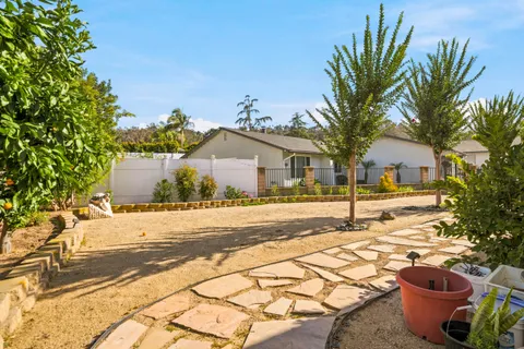 $810,000 | 833 West Chase Avenue, El Cajon, CA 92020