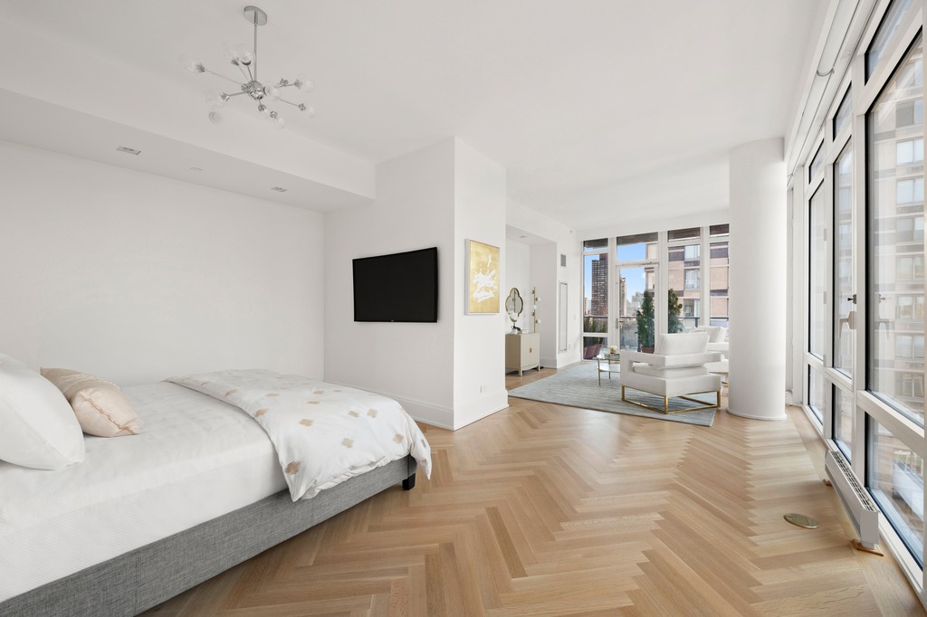 305 East 85th Street, Unit PHC Manhattan, NY 10028 - Photo 10 of 27