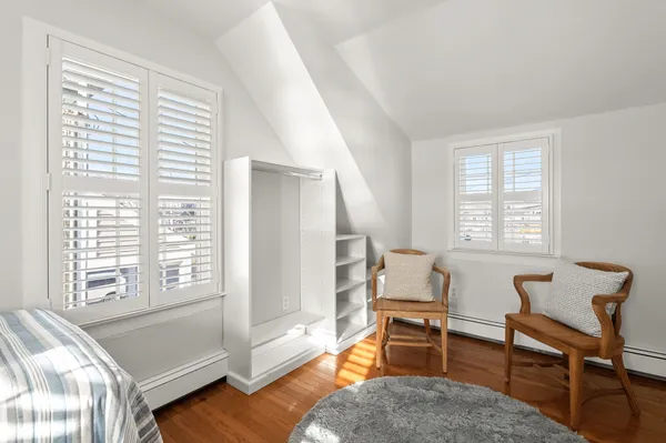 $725,000 | 7 Moreland Avenue, Hull, MA 02045