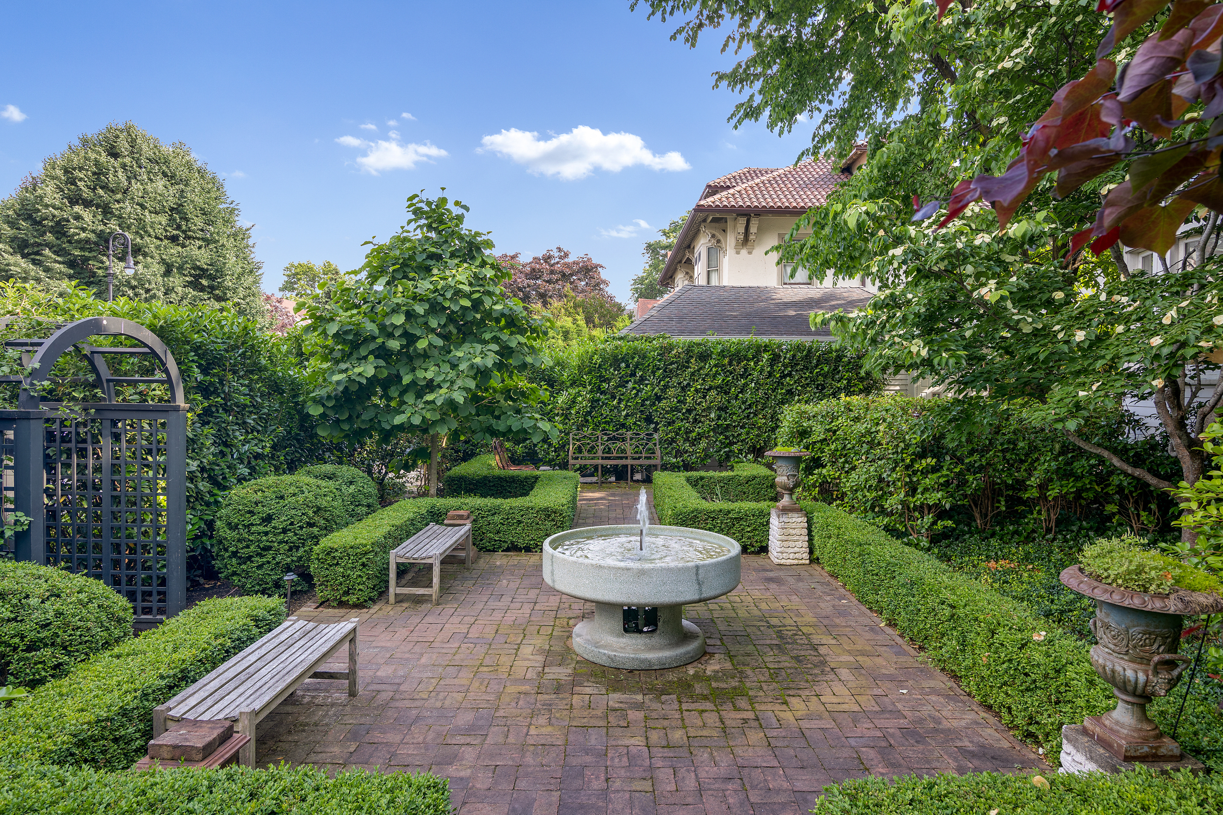 1440 Albemarle Road Brooklyn, NY 11226 - Photo 35 of 39 a view of a backyard with garden and plants