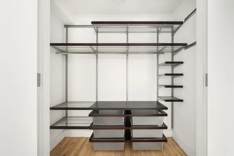 $970,000 | 420 West 25th Street, Unit 2K | Chelsea