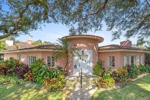 $2,500,000 | 1247 Anastasia Avenue, Miami, FL 33134