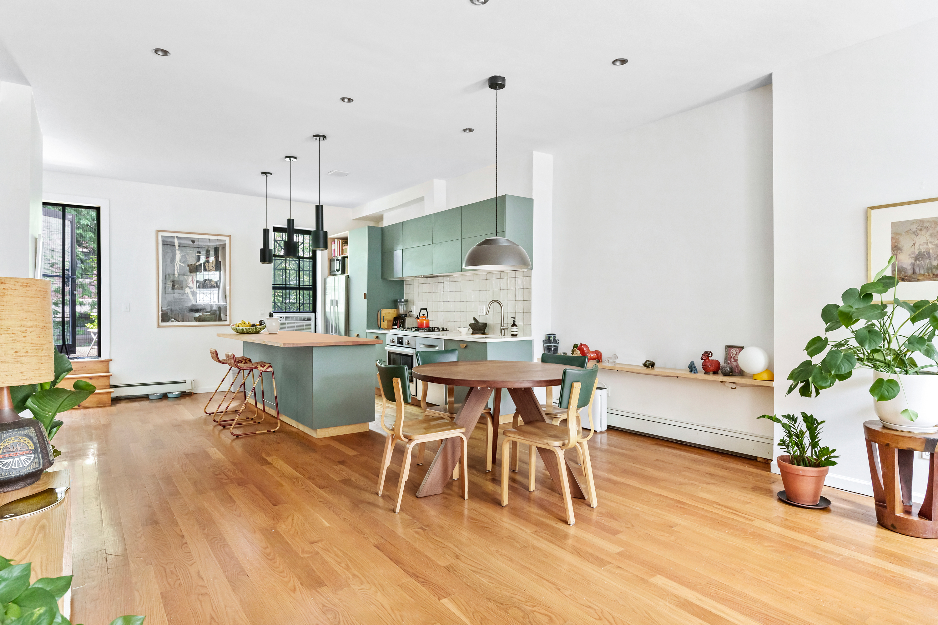 315 Monroe Street Brooklyn, NY 11216 - Photo 4 of 17