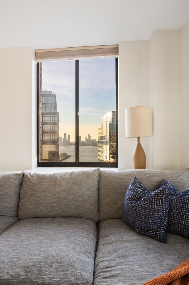 $1,550,000 | 140 Charles Street, Unit 14A | West Village