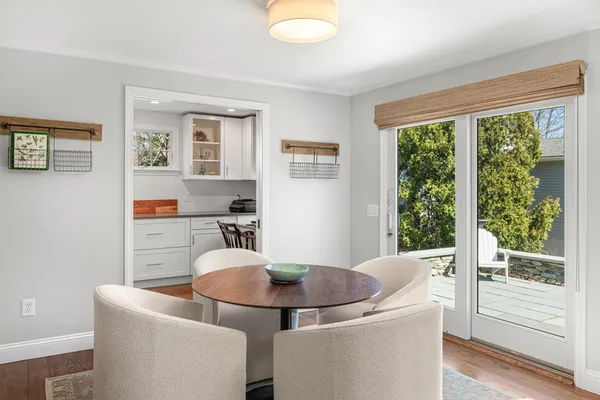 $2,150,000 | 20 Briarfield Road, Barrington, RI 02806